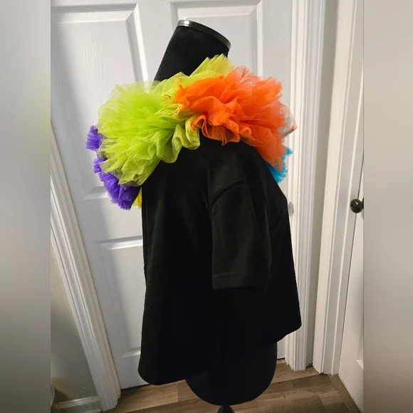 Queen of Sparkles Black Tee with Rainbow Accents - Picture 4 of 9